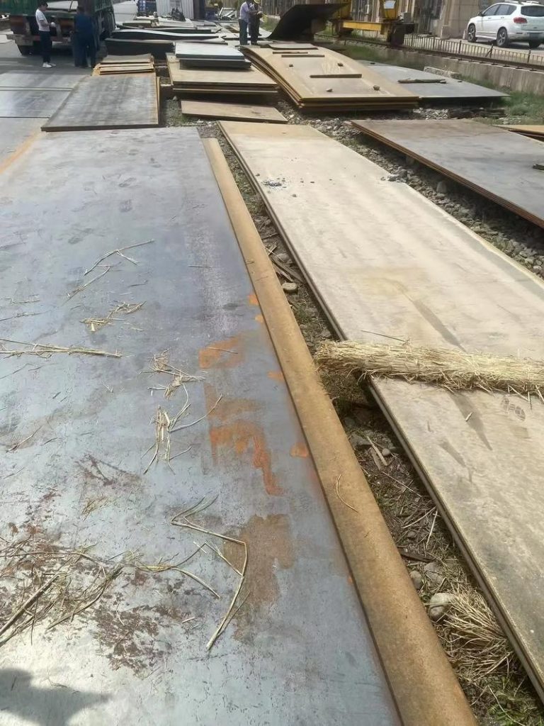 天津钢板出租 货场1